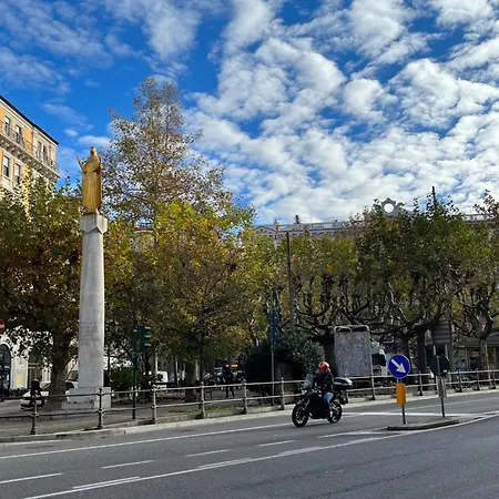 La Bella Olivia Trieste